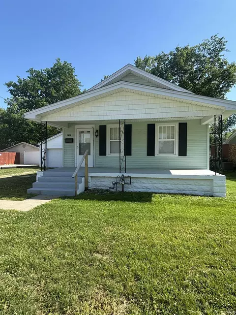 4701 Pollack Ave, Evansville, IN 47714