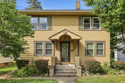 908 Kinsmoor Ave, Fort Wayne, IN 46807