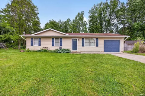 433 S Tulip Tree Ct, Ellettsville, IN 47429