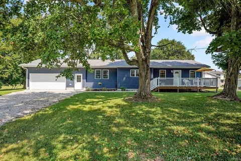 708 W Jefferson St, Orleans, IN 47452