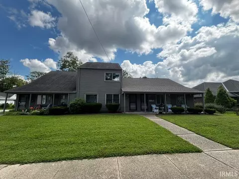 816 Main St, New Harmony, IN 47631