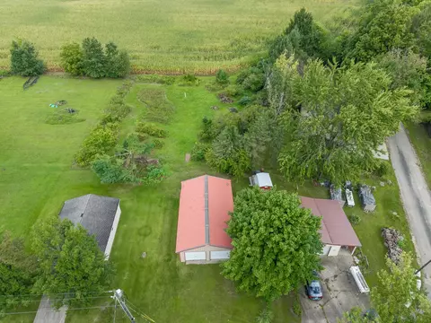 View/Area - 5875 N 210 W, Howe, IN 46746 photo 2 of 13