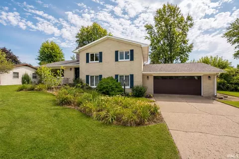 1311 Oriole Dr, Warsaw, IN 46580