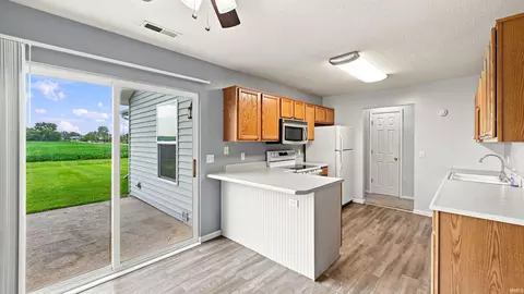 Kitchen - 602 Hart Dr, Dunkirk, IN 47336 photo 1 of 3