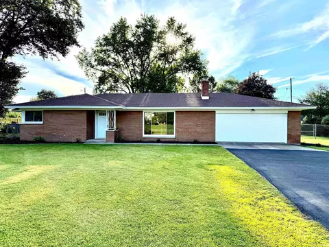 61439 Miami Rd, South Bend, IN 46614
