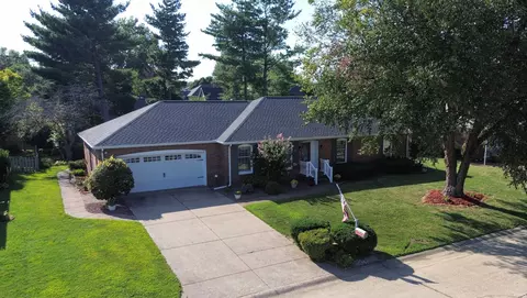 849 Nottingham Ct, Evansville, IN 47715