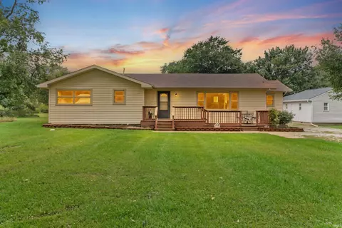 6020 S Elm Dr, Marion, IN 46953