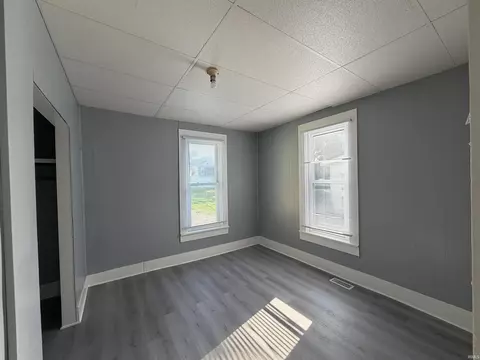 Bedroom - 806 E 4th St, Fowler, IN 47944 photo 1 of 4