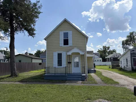 Exterior - 806 E 4th St, Fowler, IN 47944 photo 2 of 3