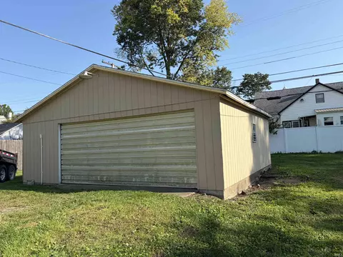 Other - 806 E 4th St, Fowler, IN 47944 photo 1 of 7