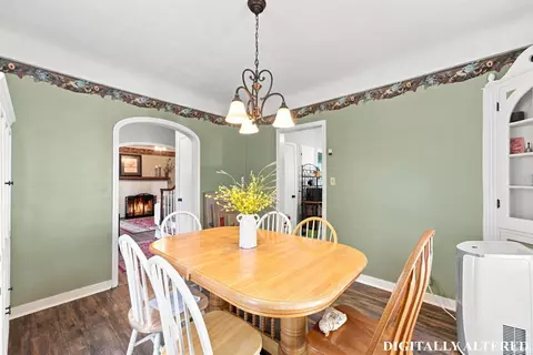 Dining - 400 S Britton St, Garrett, IN 46738 photo 2 of 2