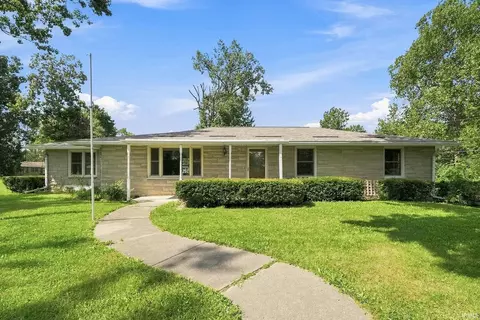 3675 NE Shadeland Rd, Marion, IN 46952
