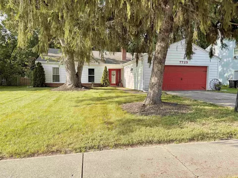 7725 Glenoak Pkwy, Fort Wayne, IN 46815