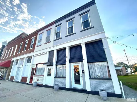 11 S 13 S Commercial St, Worthington, IN 47471