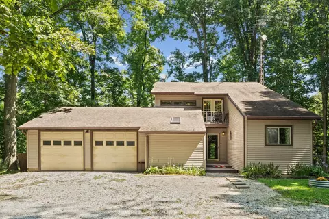 7637 E State Road 47, Waveland, IN 47989