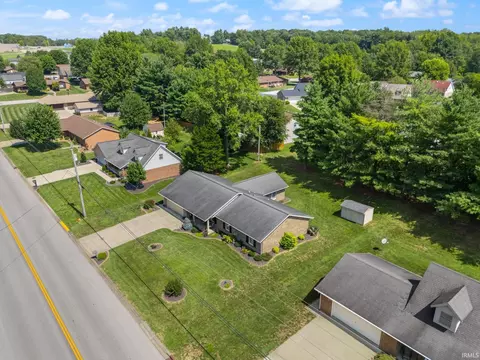 View/Area - 380 Lechner Ln, Jasper, IN 47546 photo 2 of 7