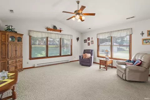 Living - 380 Lechner Ln, Jasper, IN 47546 photo 2 of 4