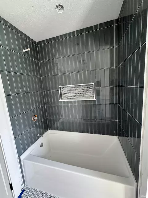 Bath - 1829 S Maxwell St, Bloomington, IN 47401 photo 2 of 10