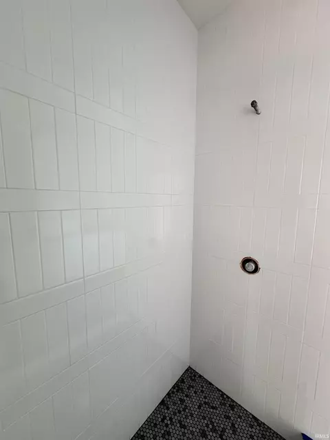 Bath - 1829 S Maxwell St, Bloomington, IN 47401 photo 7 of 10