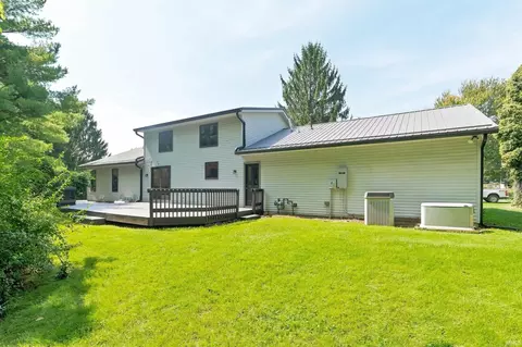Exterior - 62 Skyline Dr, Garrett, IN 46738 photo 9 of 10