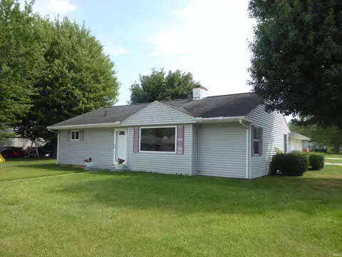 411 Joy St, Ligonier, IN 46767