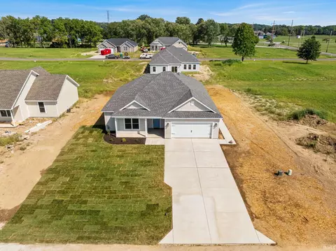 2026 Deepwater Loop, Monticello, IN 47960