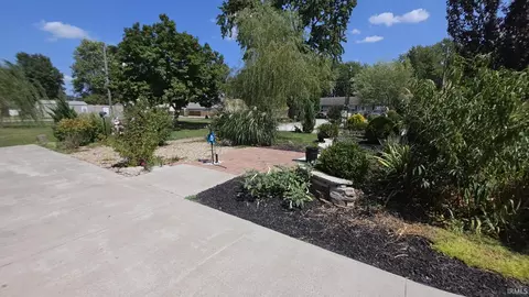 Exterior - 430 S Laughlin St, Lyons, IN 47443 photo 5 of 9