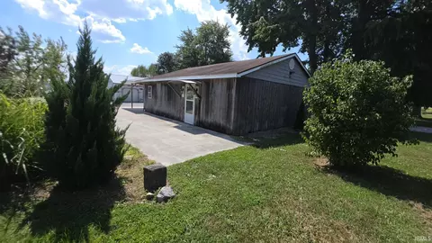 Exterior - 430 S Laughlin St, Lyons, IN 47443 photo 6 of 9