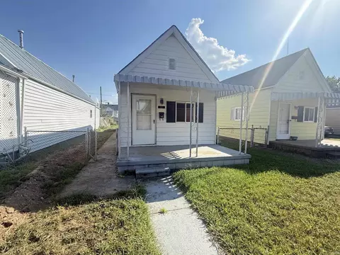 27 E Morgan Ave, Evansville, IN 47711