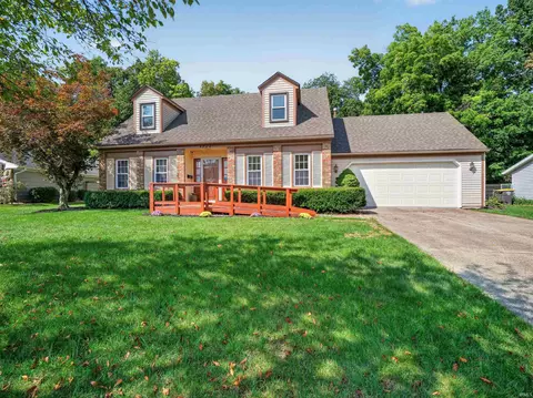 4923 Blum Dr, Fort Wayne, IN 46835