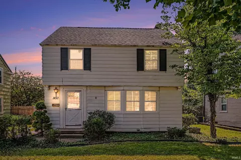 1450 Longfellow Ave, South Bend, IN 46615