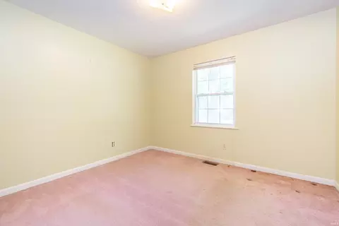 Bedroom - 625 W Ryan Rd, Bloomington, IN 47403 photo 3 of 4