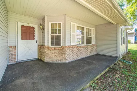 Exterior - 625 W Ryan Rd, Bloomington, IN 47403 photo 3 of 6