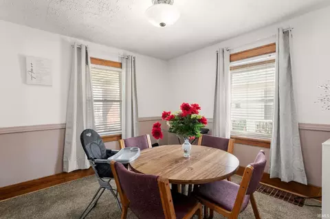 Dining - 918 E Fox St, South Bend, IN 46613 photo 1 of 5