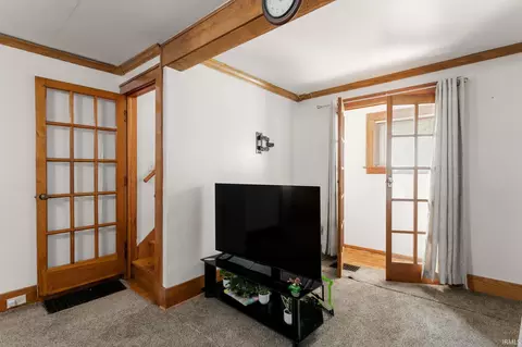 Entry Way - 918 E Fox St, South Bend, IN 46613 photo 3 of 3