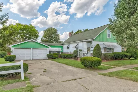 108 N Washington St, Dale, IN 47523