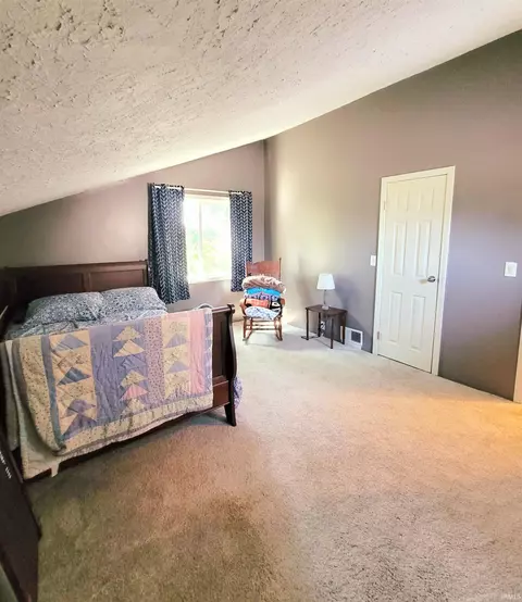 Bedroom - 329 W North St, Delphi, IN 46923 photo 4 of 4