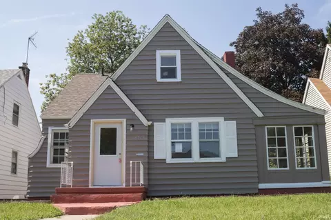 3728 Reed St, Fort Wayne, IN 46806