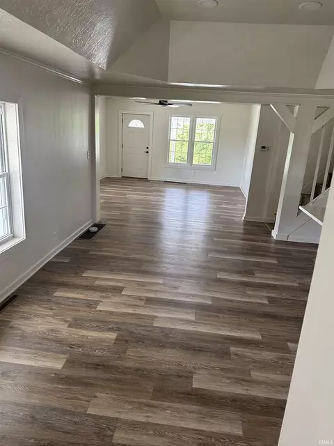 Entry Way - 16705 Indianapolis Rd, Yoder, IN 46798 photo 1 of 1