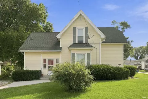 1103 Summit St, New Haven, IN 46774