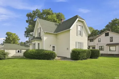 1103 Summit St, New Haven, IN 46774