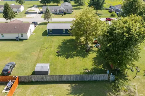 55 Diana St, Mitchell, IN 47446 photo 4