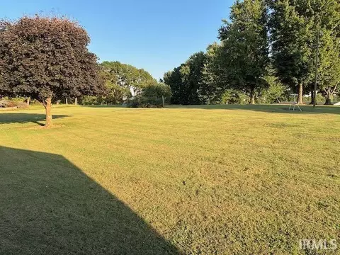 Exterior - 618 Elnora St, Odon, IN 47562 photo 8 of 8