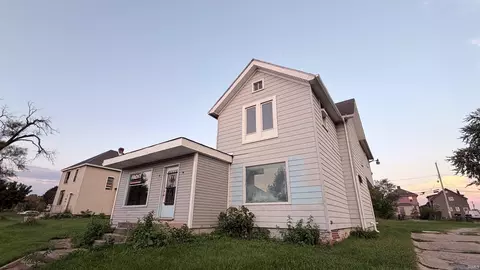 3121 S Calhoun St, Fort Wayne, IN 46807