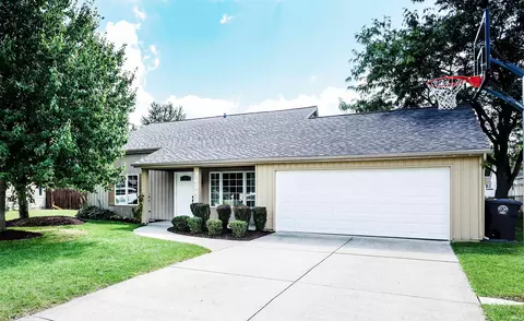 7426 Charlesbury Ct, Fort Wayne, IN 46835