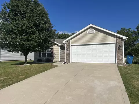 1902 Clifty Parkway Pkwy, Fort Wayne, IN 46808