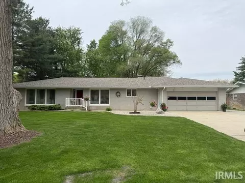 57351 Decamp Blvd, Elkhart, IN 46516