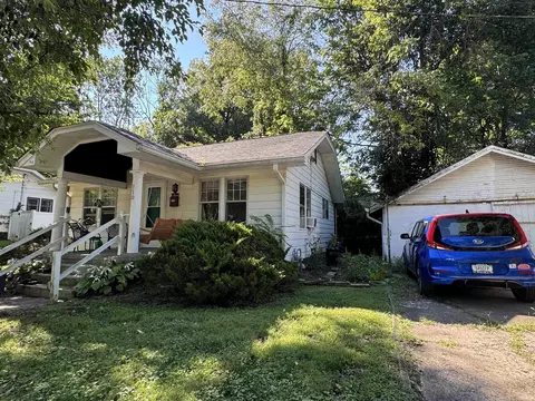 110 E 12th St, Bloomington, IN 47408 photo 8