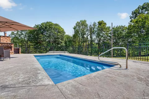 Exterior - 39 Lambert Dr, Mount Carmel, IL 62863 photo 13 of 18