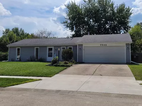 7532 Imperial Plaza Dr, Fort Wayne, IN 46835